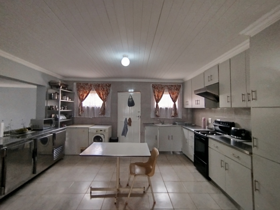 Commercial Property for Sale in Napier Western Cape